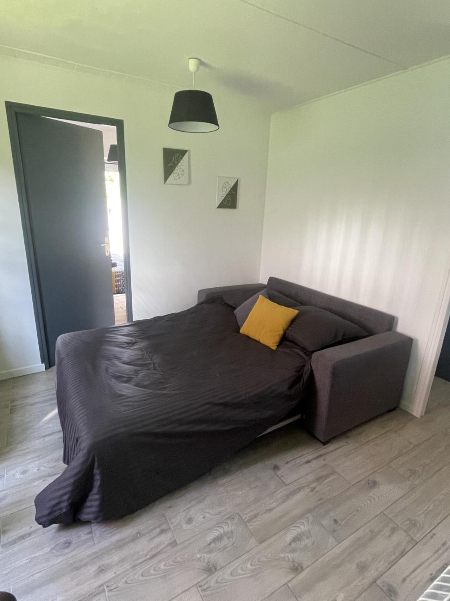 Petite Maison Chaleureuse Des Boucles De La Seine Le Mesnil-sous-Jumièges Exterior foto